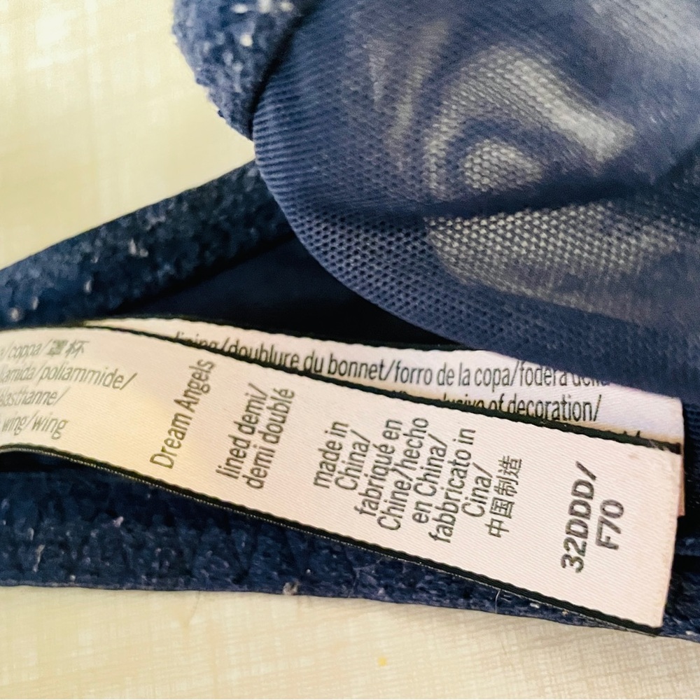 Navy blue VS dream angels bra. 32DDSize 32DD - Picture 3 of 3